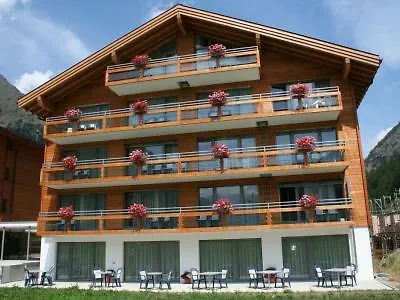 Hotel Welcome By Taescherhof Tasch