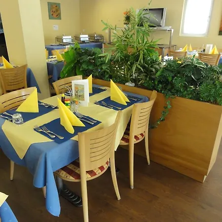 Otel Welcome By Taescherhof 3*