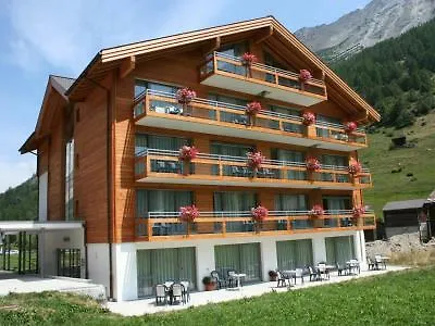 Hotel Welcome By Taescherhof